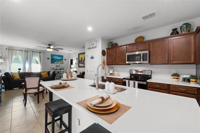 1609 FINNIGAN CIRCLE, Haines City, FL 33844