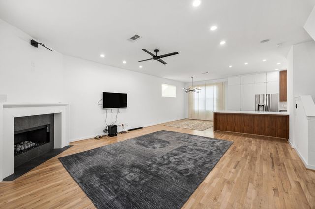 1801 Oneil Street C, Houston, TX 77019