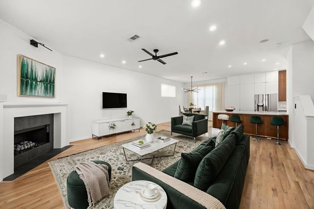 1801 Oneil Street C, Houston, TX 77019