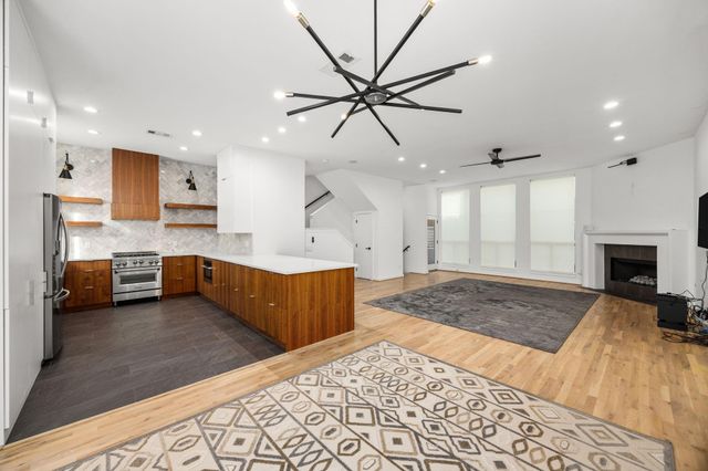 1801 Oneil Street C, Houston, TX 77019