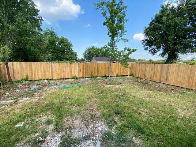 1406 Mystic Street, Houston, TX 77020