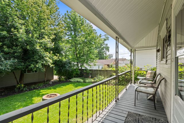 3621 Vernon Avenue, Brookfield, IL 60513