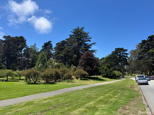 111 Riverton Drive, San Francisco, CA 94132