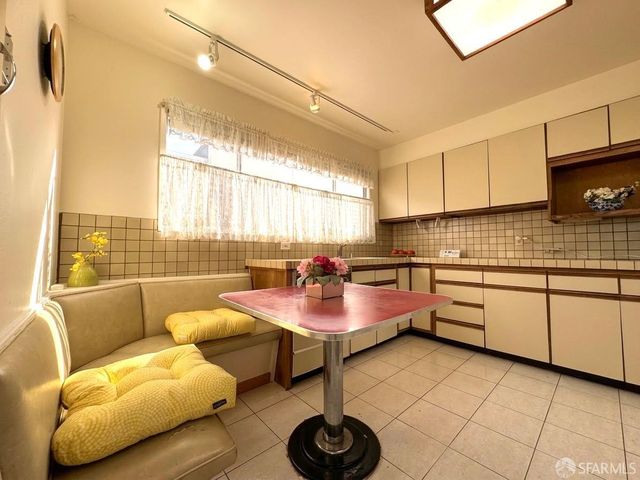 111 Riverton Drive, San Francisco, CA 94132
