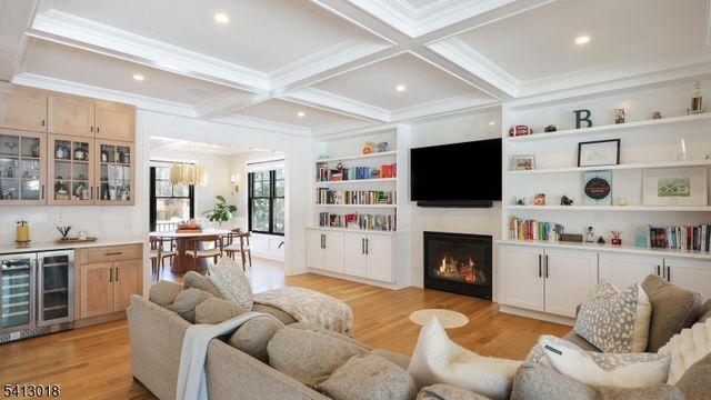 1613 Rising Way, Westfield Town, NJ 07092