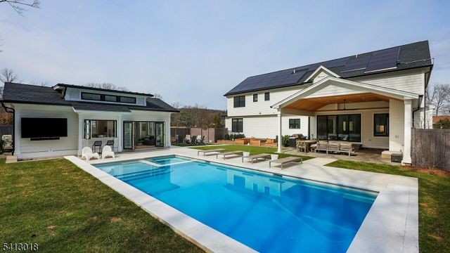 1613 Rising Way, Westfield Town, NJ 07092