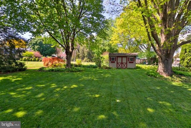 34 S OAK ST, Lititz, PA 17543