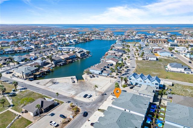 14010 Fortuna Bay Dr C, Corpus Christi, TX 78418