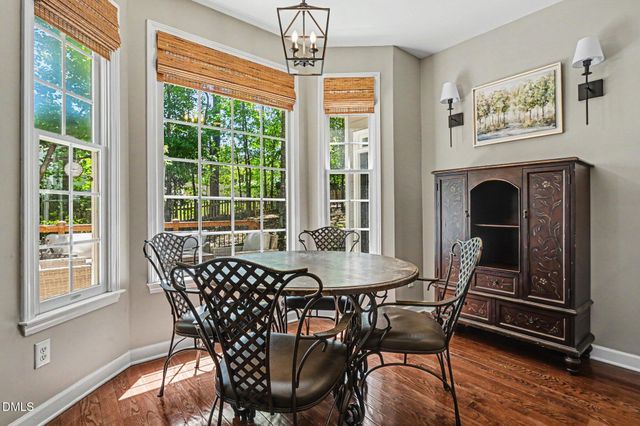 1200 Alderwood Court, Apex, NC 27502