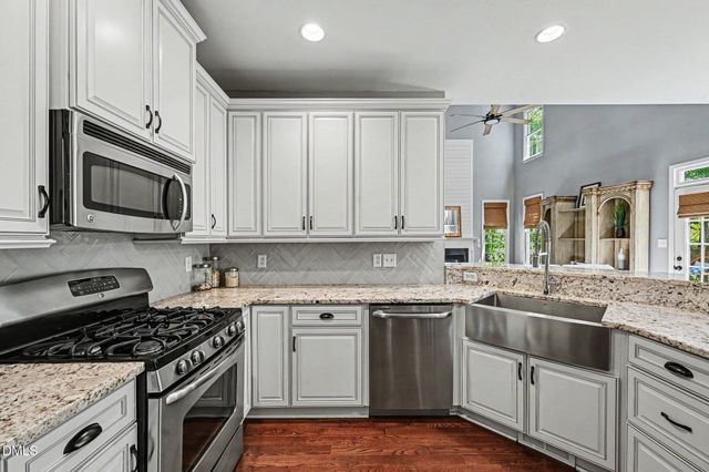 1200 Alderwood Court, Apex, NC 27502