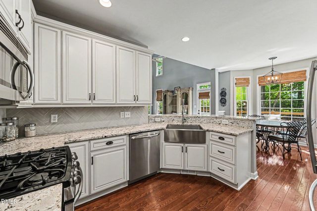 1200 Alderwood Court, Apex, NC 27502