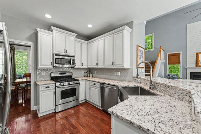 1200 Alderwood Court, Apex, NC 27502
