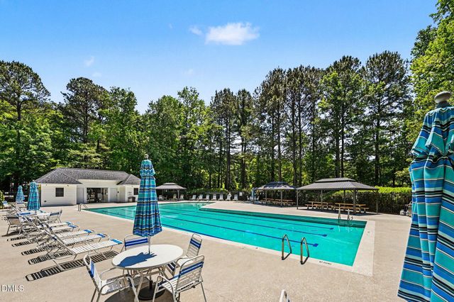 1200 Alderwood Court, Apex, NC 27502