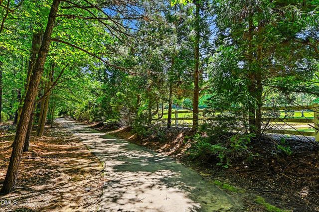 1200 Alderwood Court, Apex, NC 27502
