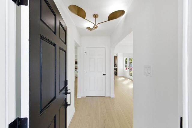 3035 Flores Street, San Mateo, CA 94403