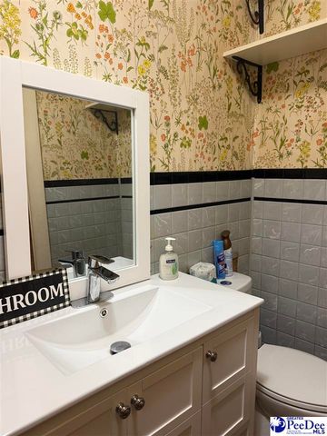 406 E Main St, Chesterfield, SC 29709