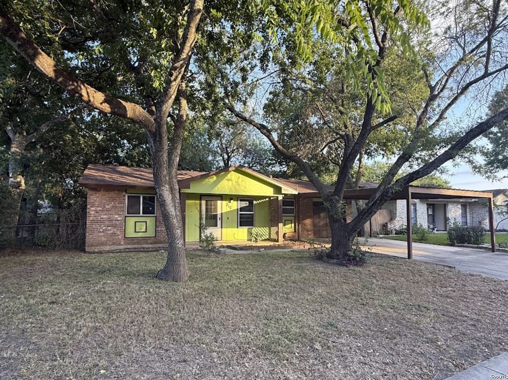 216 Judith Ann, Schertz, TX 78154