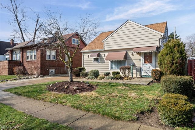 4526 W 172nd Street, Cleveland, OH 44135