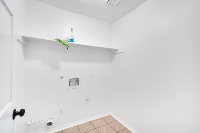 408 Wolfe Street, Cedar Hill, TX 75104