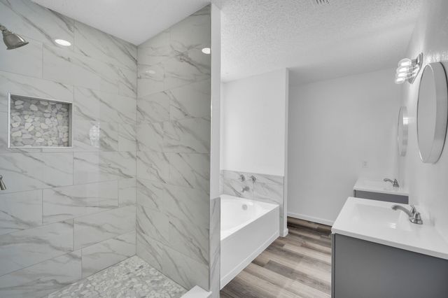 408 Wolfe Street, Cedar Hill, TX 75104