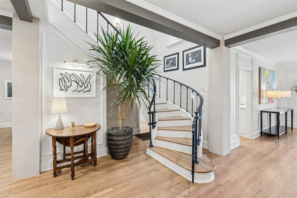 Image 23 of property listing at 6217 Claridge Court, Oklahoma City, OK 73118