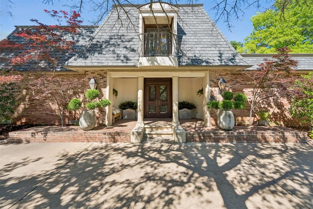 Image 41 of property listing at 6217 Claridge Court, Oklahoma City, OK 73118