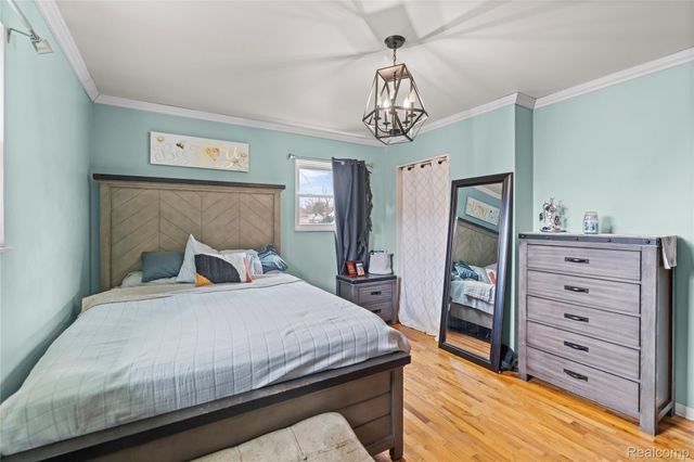 527 Leland Street, Flushing, MI 48433