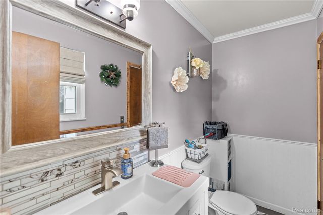 527 Leland Street, Flushing, MI 48433