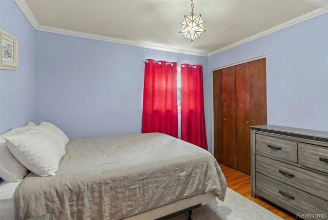 527 Leland Street, Flushing, MI 48433