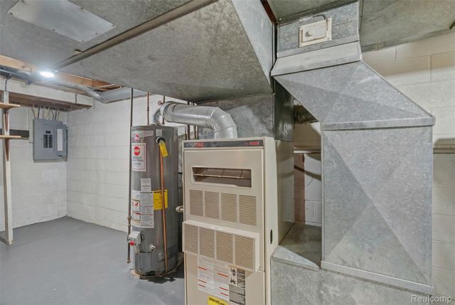 527 Leland Street, Flushing, MI 48433