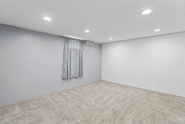 527 Leland Street, Flushing, MI 48433