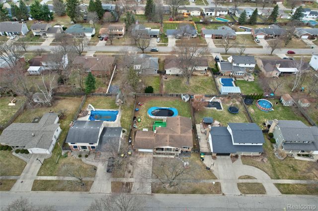 527 Leland Street, Flushing, MI 48433