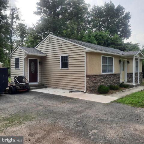8060 EASTON RD, Ottsville, PA 18942