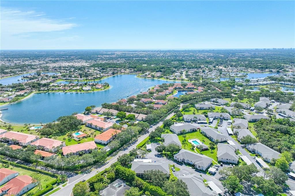 605 Squire CIR 103, NAPLES, FL 34104 — photo 4