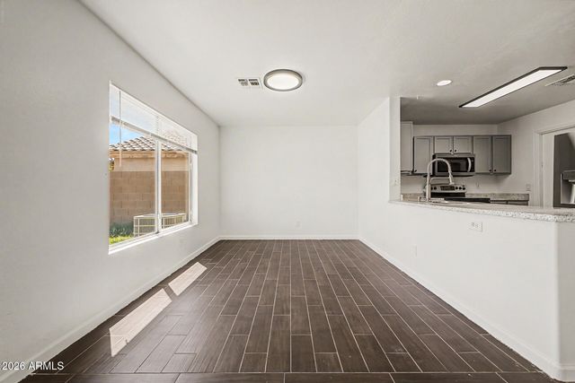 11223 W GLENROSA Avenue, Phoenix, AZ 85037