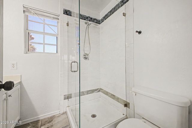 11223 W GLENROSA Avenue, Phoenix, AZ 85037