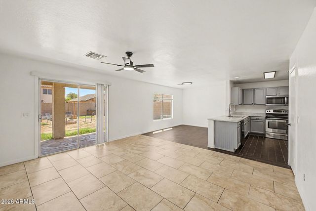 11223 W GLENROSA Avenue, Phoenix, AZ 85037