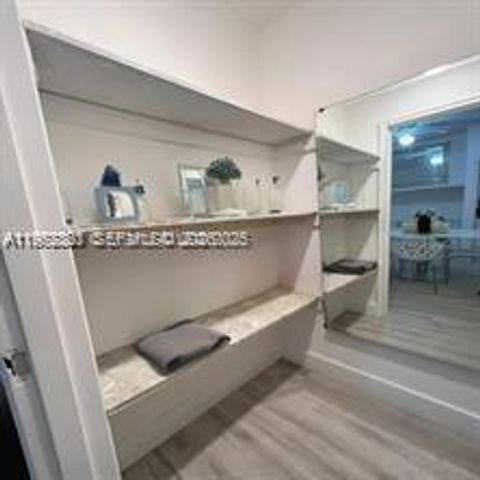 730 12th St 9, Miami Beach, FL 33139