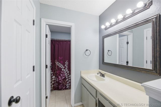 8249 127th East Avenue, Owasso, OK 74055