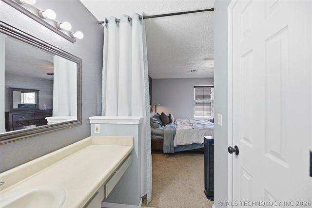 8249 127th East Avenue, Owasso, OK 74055