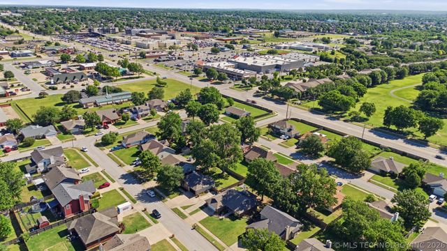 8249 127th East Avenue, Owasso, OK 74055