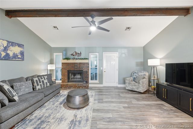8249 127th East Avenue, Owasso, OK 74055