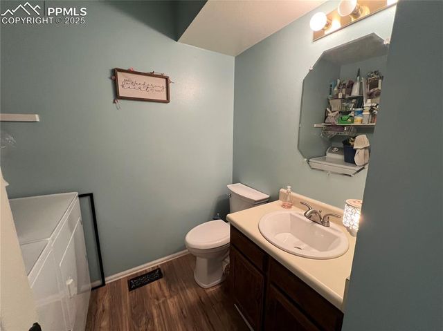 4660 N Carefree Circle, Colorado Springs, CO 80917