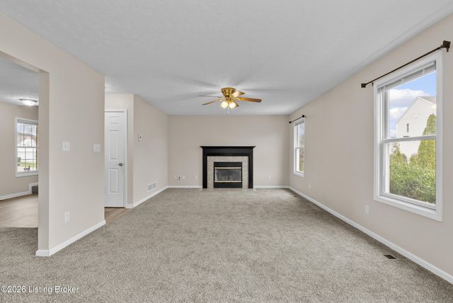 14204 Victory Ridge Dr, Louisville, KY 40245