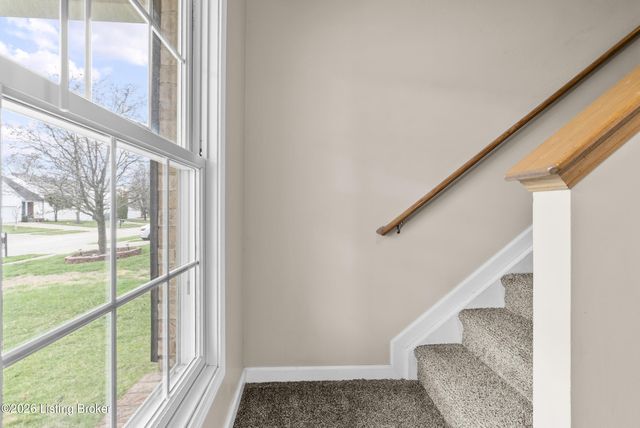 14204 Victory Ridge Dr, Louisville, KY 40245