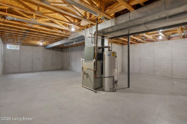 14204 Victory Ridge Dr, Louisville, KY 40245