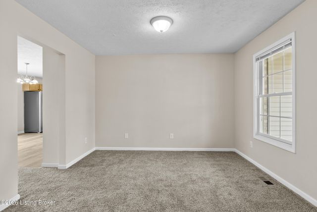 14204 Victory Ridge Dr, Louisville, KY 40245