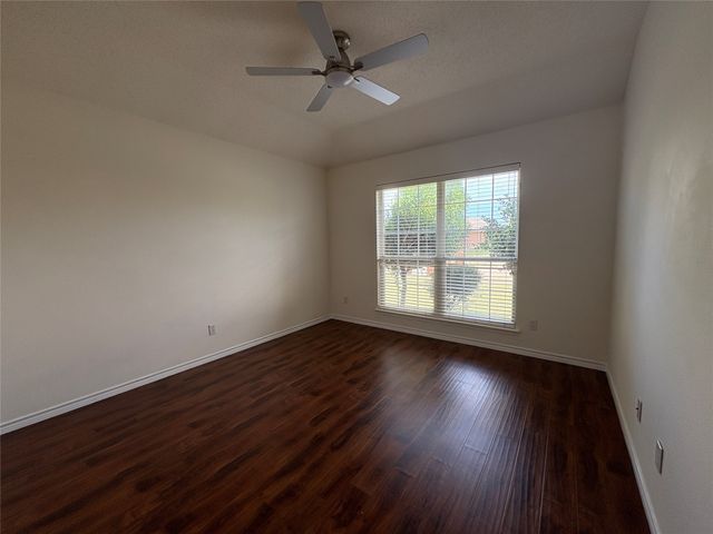 452 Parkshire Drive, Murphy, TX 75094