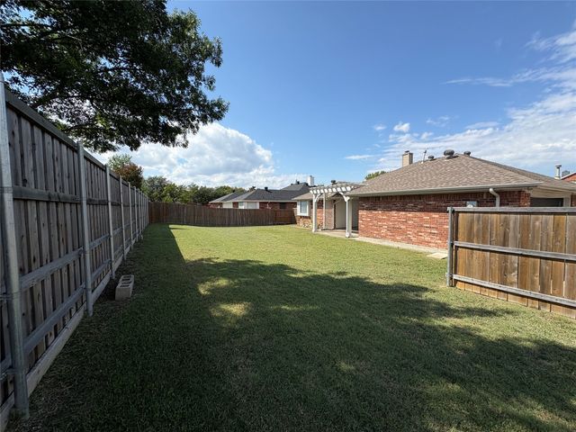 452 Parkshire Drive, Murphy, TX 75094