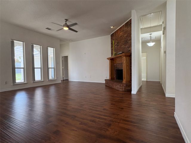 452 Parkshire Drive, Murphy, TX 75094